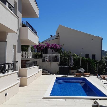 Apartment Lizzi. Trogir Eksteriør billede