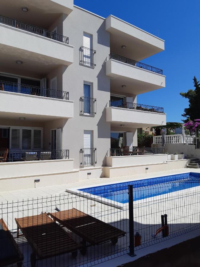 Apartment Lizzi. Trogir Eksteriør billede