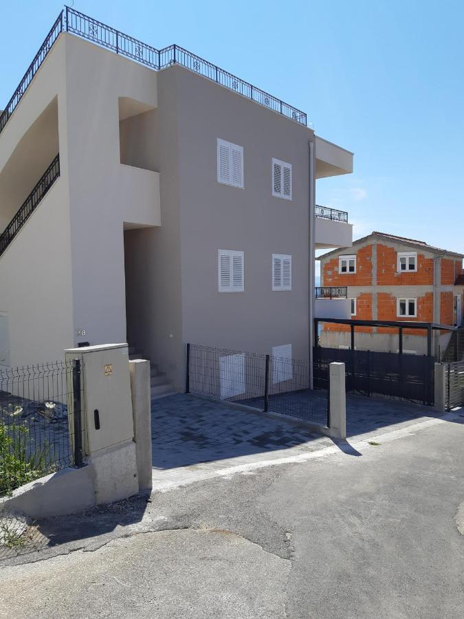 Apartment Lizzi. Trogir Eksteriør billede